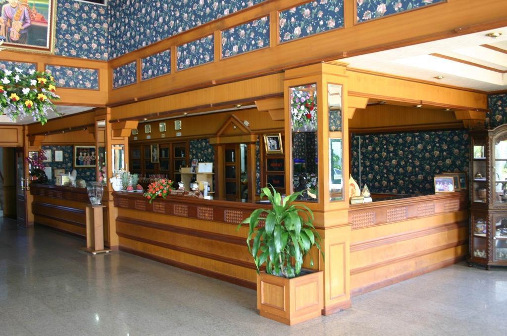 萨卡尔大皇宫酒店 色军 外观 照片